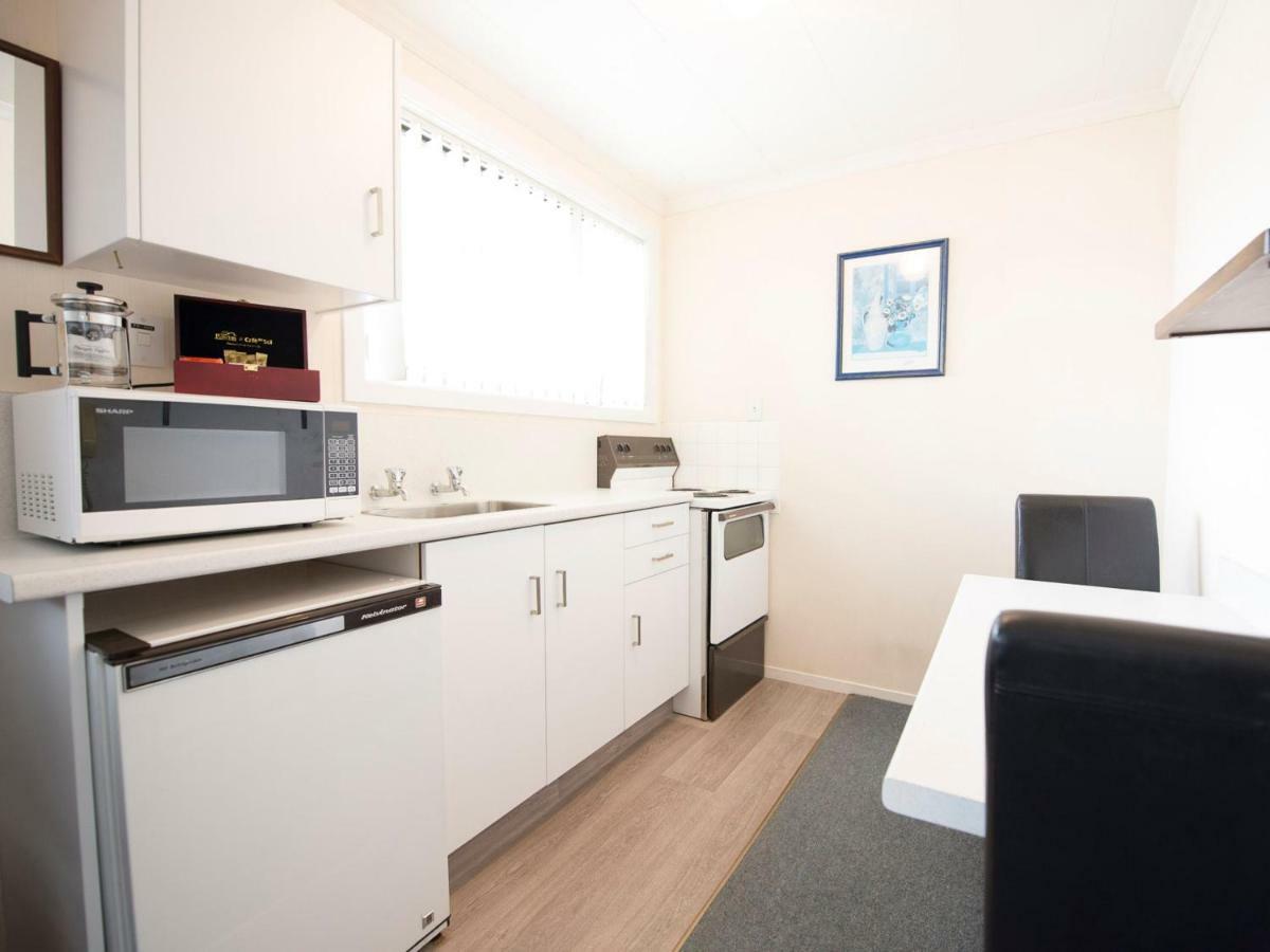 Asure Oakleigh Motel กอร์ ภายนอก รูปภาพ